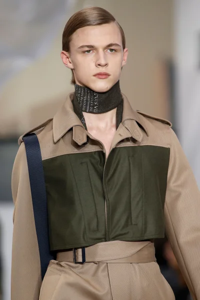 Look 51